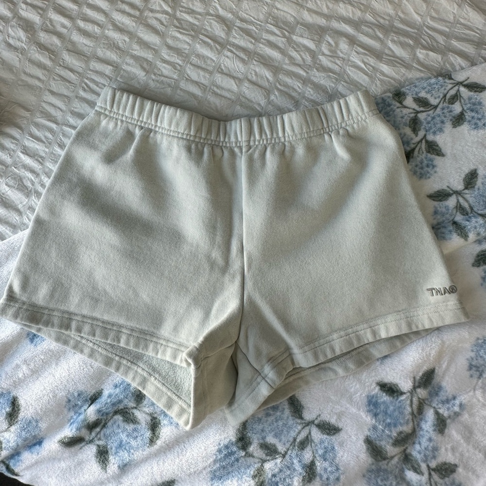 Aritzia sweat shorts